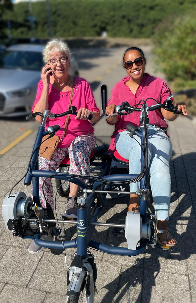 Samen op een duofiets!